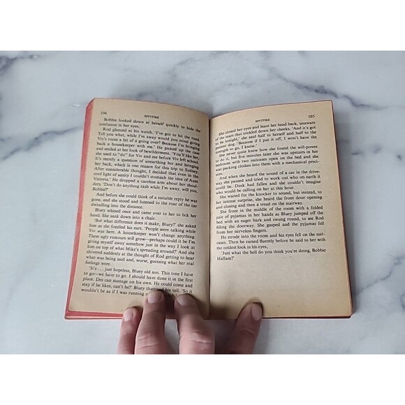 Spitfire By Lindsay Armstrong Paperback - Picture 6 of 10